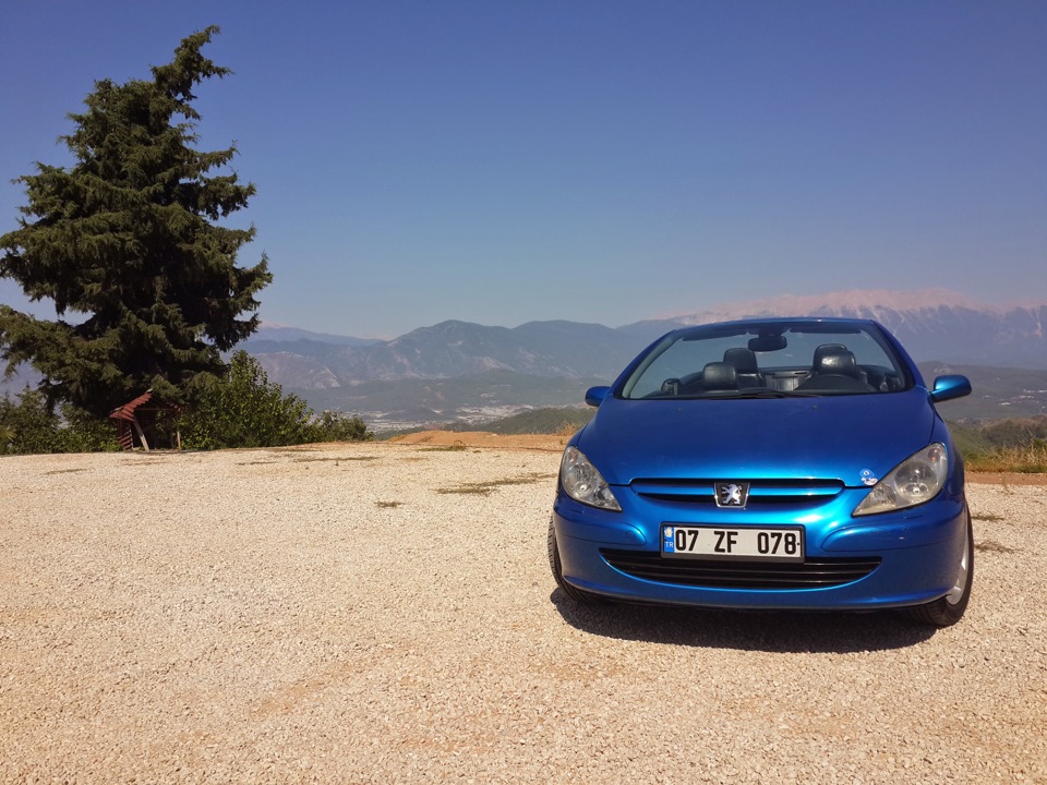 Фото в бортжурнале Renault Laguna III