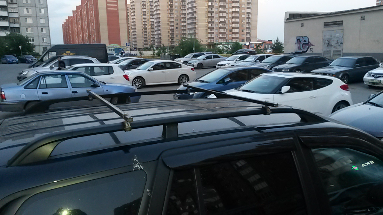 Рейлинг санта фе. Багажник fico на рейлинги Hyundai SANTAFE 2. Рейлинги Хендай Санта Фе 2. Hyundai Santa Fe 2005 рейлинги. Рейлинг Санта Фе Классик.