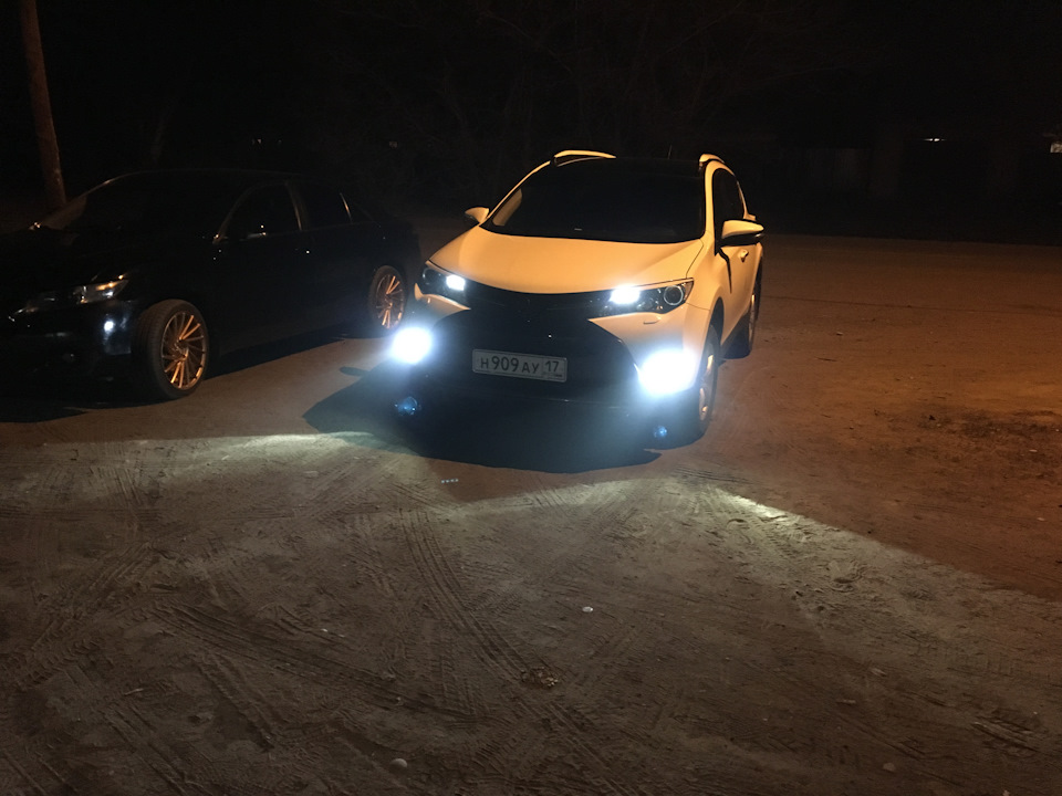 Поменял лампочки на противотуманках — DRIVE2