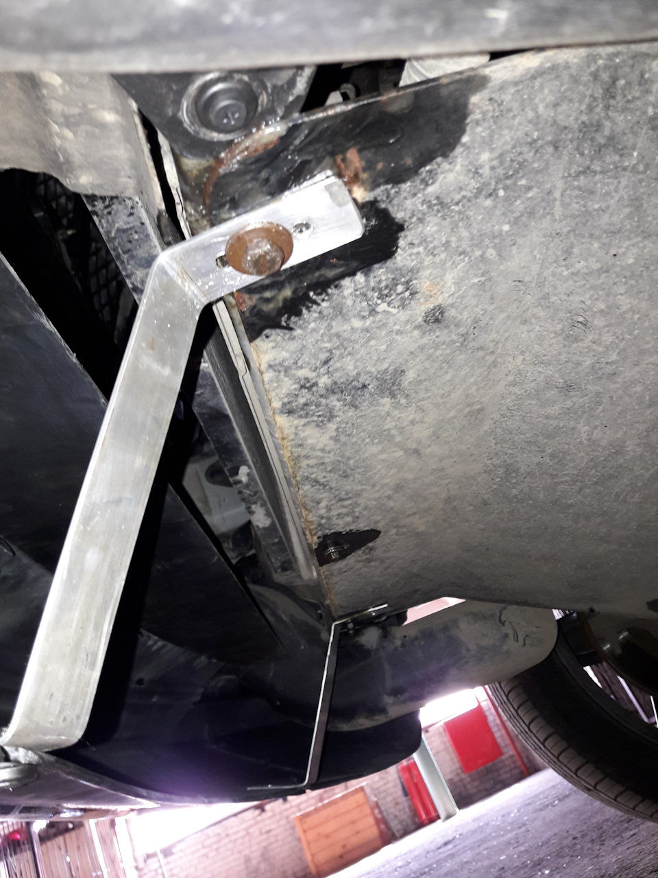 Фото в бортжурнале Jeep Grand Cherokee SRT-8 (WK)