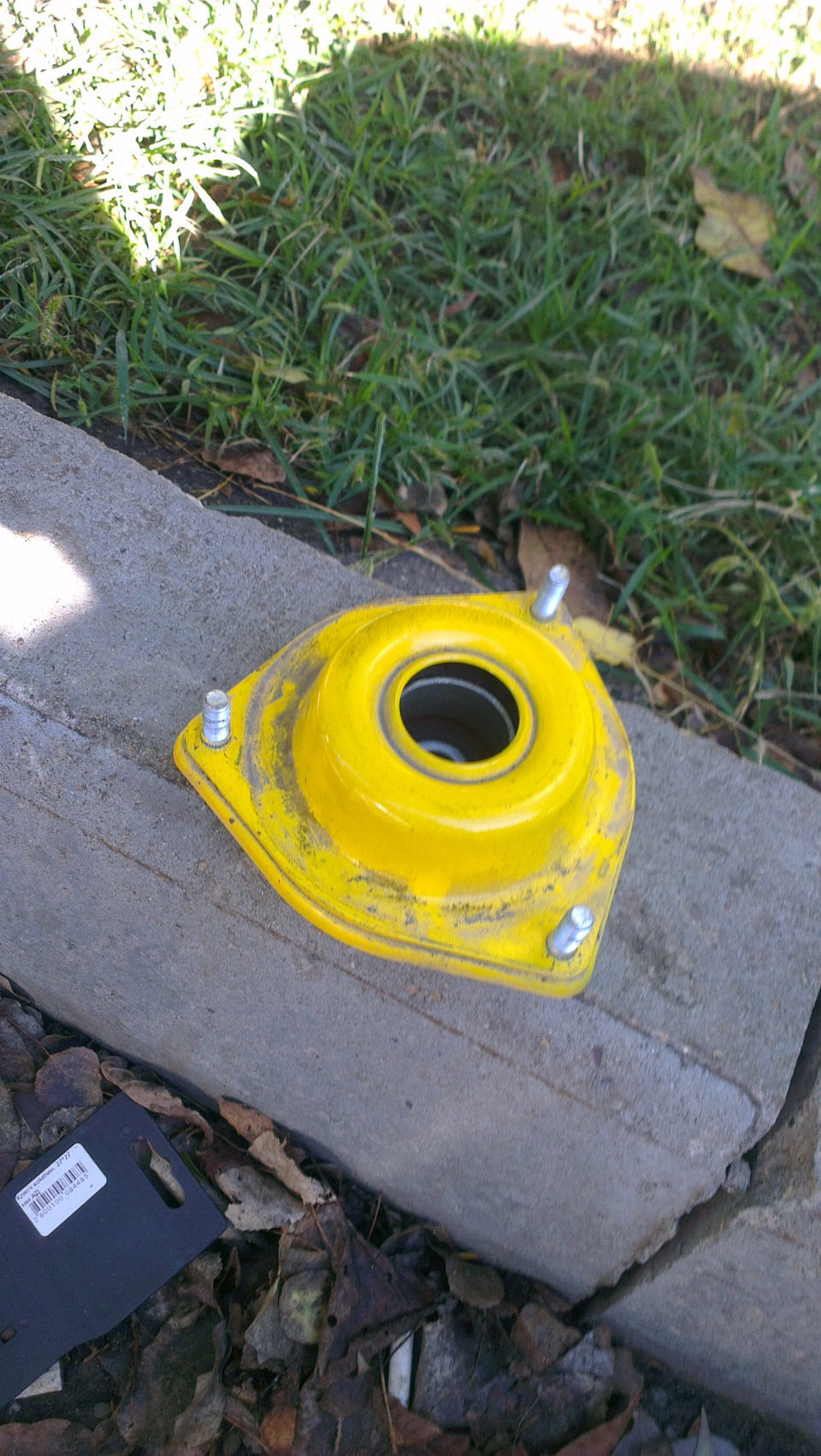 Стук в районе правой стойки. — Lada Приора хэтчбек, 1,6 л, 2008 года ...