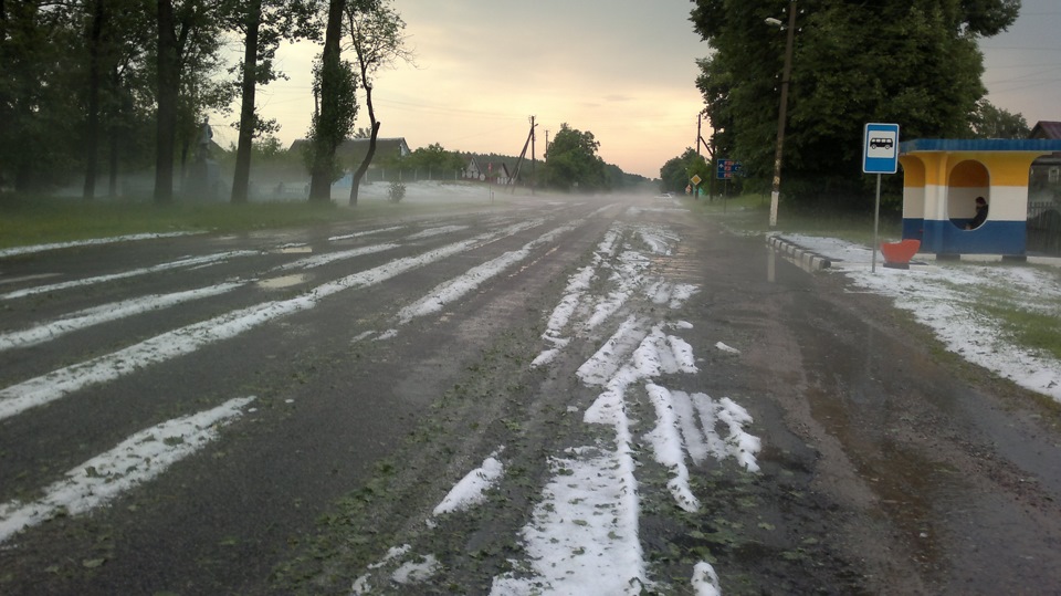 Погода в барановичах точнее. Погода в Барановичах. Погода в Барановичи Беларусь. Погода сошла с ума. Погода сошла с ума 2021 картинки.