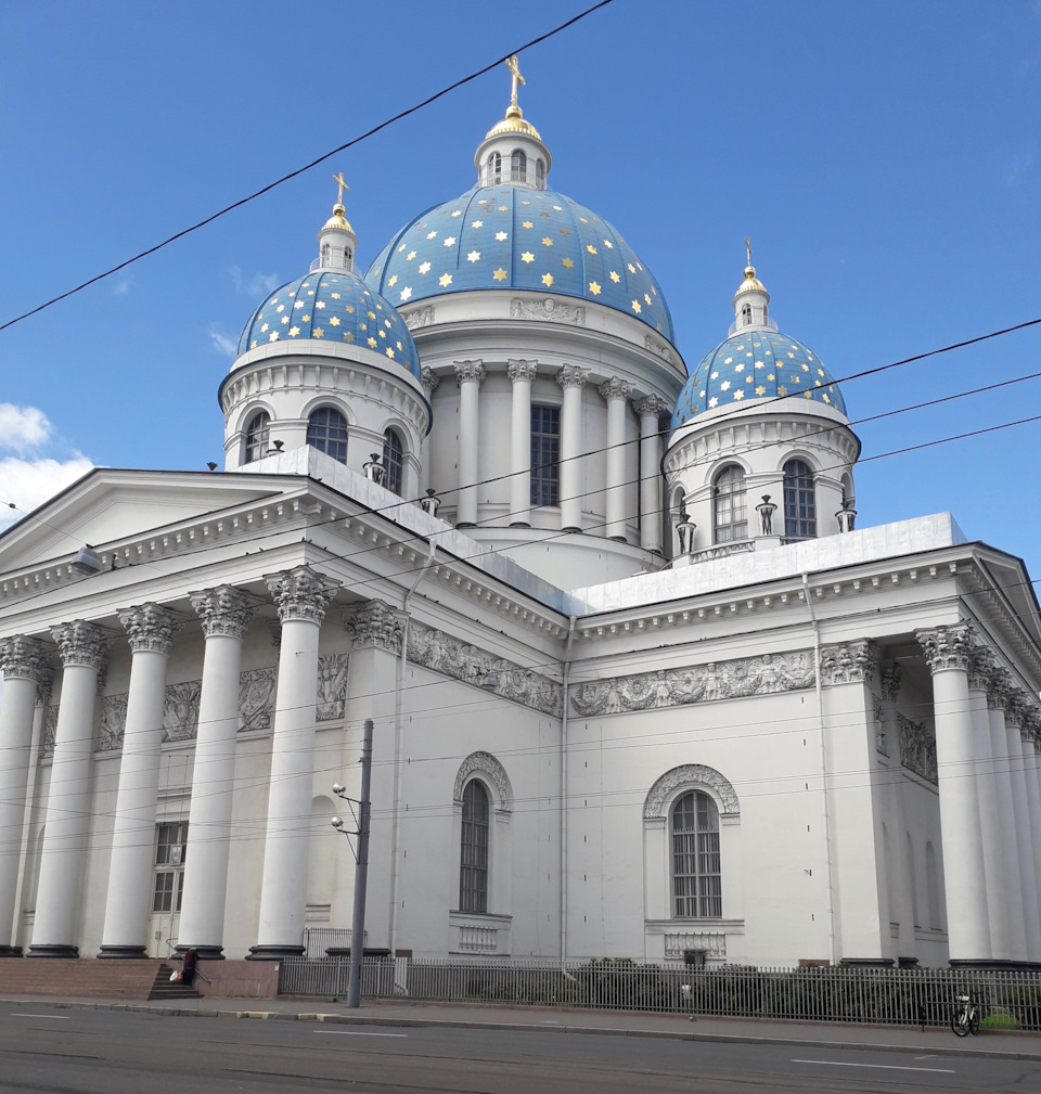 Троицкая площадь в измайловском полку