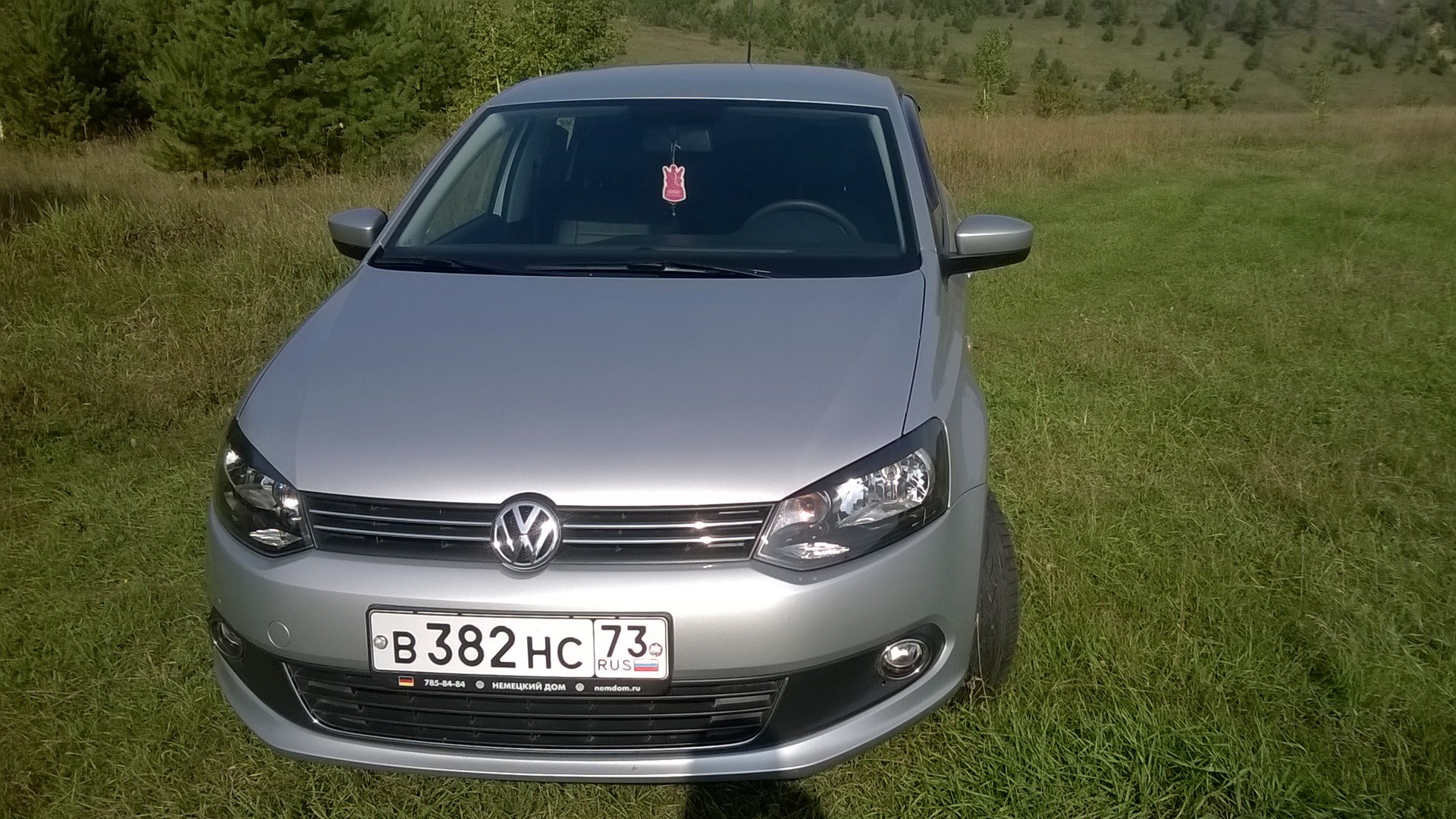 Volkswagen Polo Sedan 1.6 бензиновый 2012 | на DRIVE2