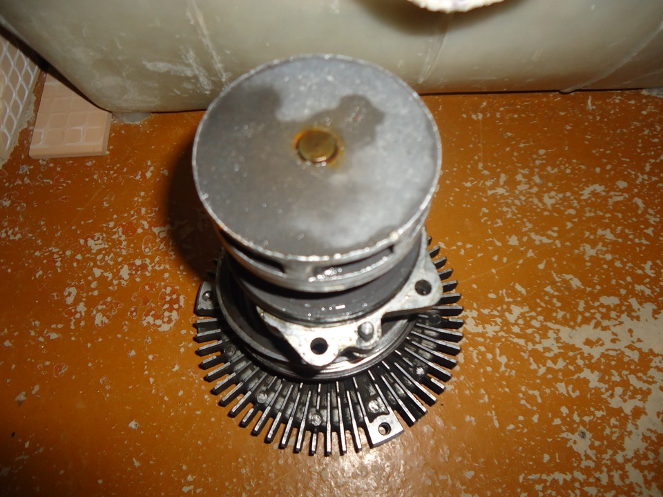 Снятие помпы (фото) — Opel Omega B, 2,5 л, 1994 года | поломка | DRIVE2