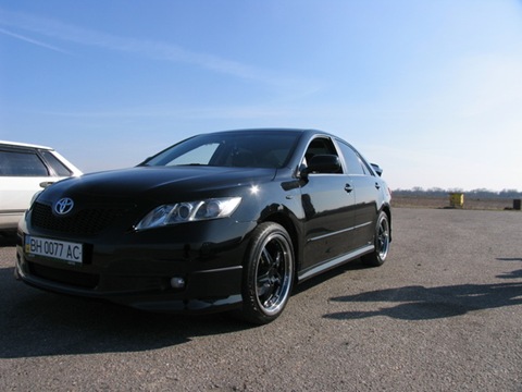 1st Wheels - Toyota Camry 24 L 2006