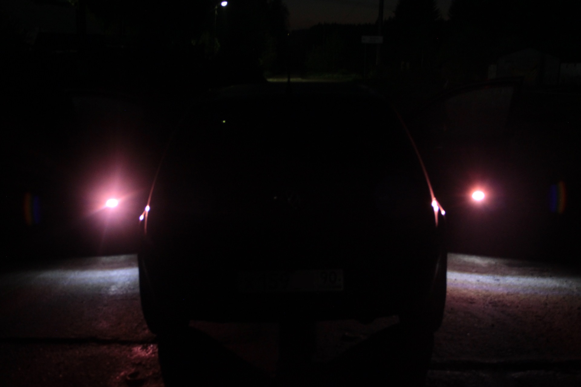 Без габаритов. Колодка света ваз 2114. Провода в противотуманки плюс минус. Кнопка противотуманок нива шевроле. Обходчик иммобилайзера старлайн b9.