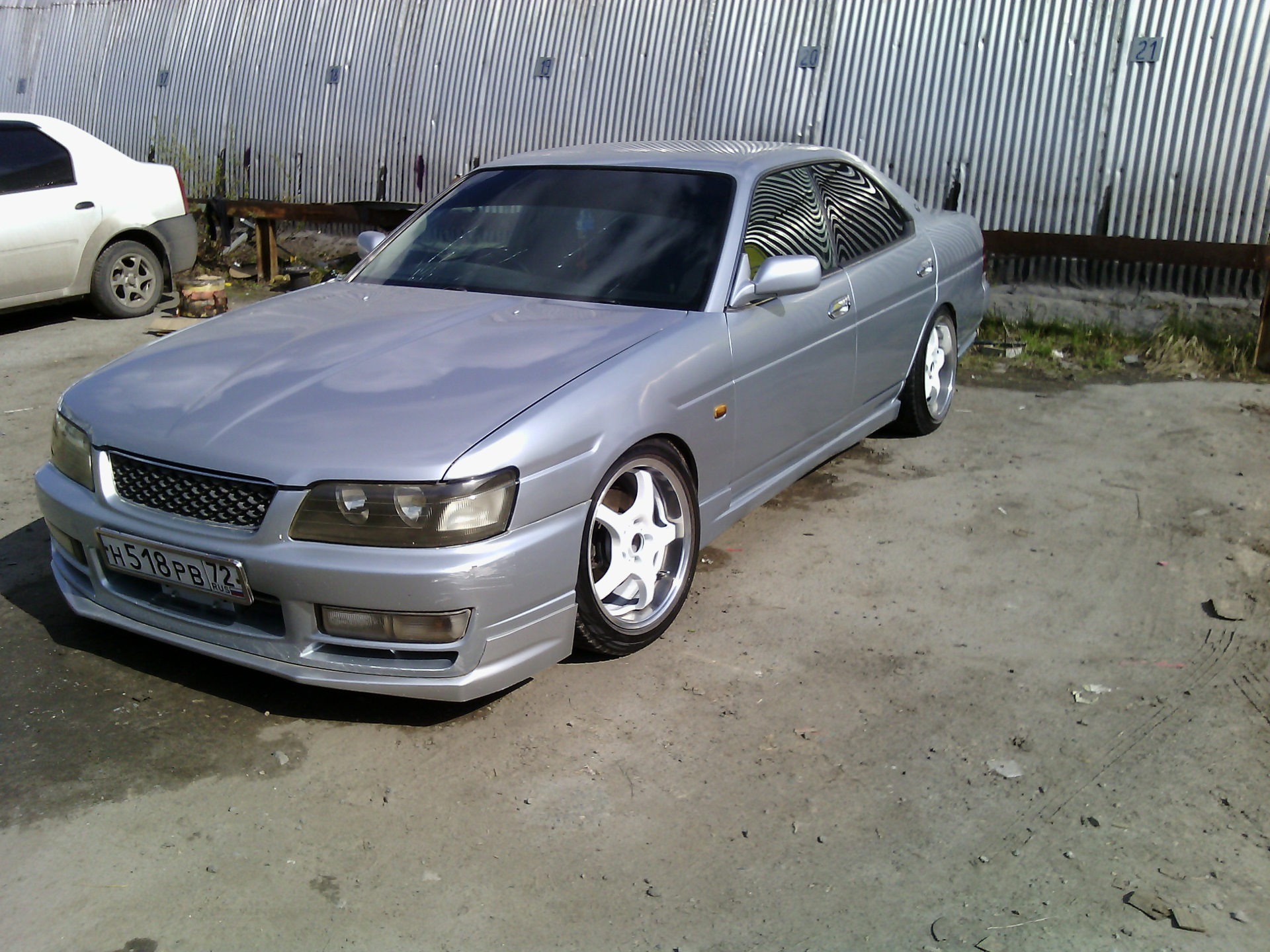 Ниссан лаурель замена. Nissan Laurel 35. Nissan Laurel c35. Nissan Laurel c35 Сток. Ниссан Лаурель 100.