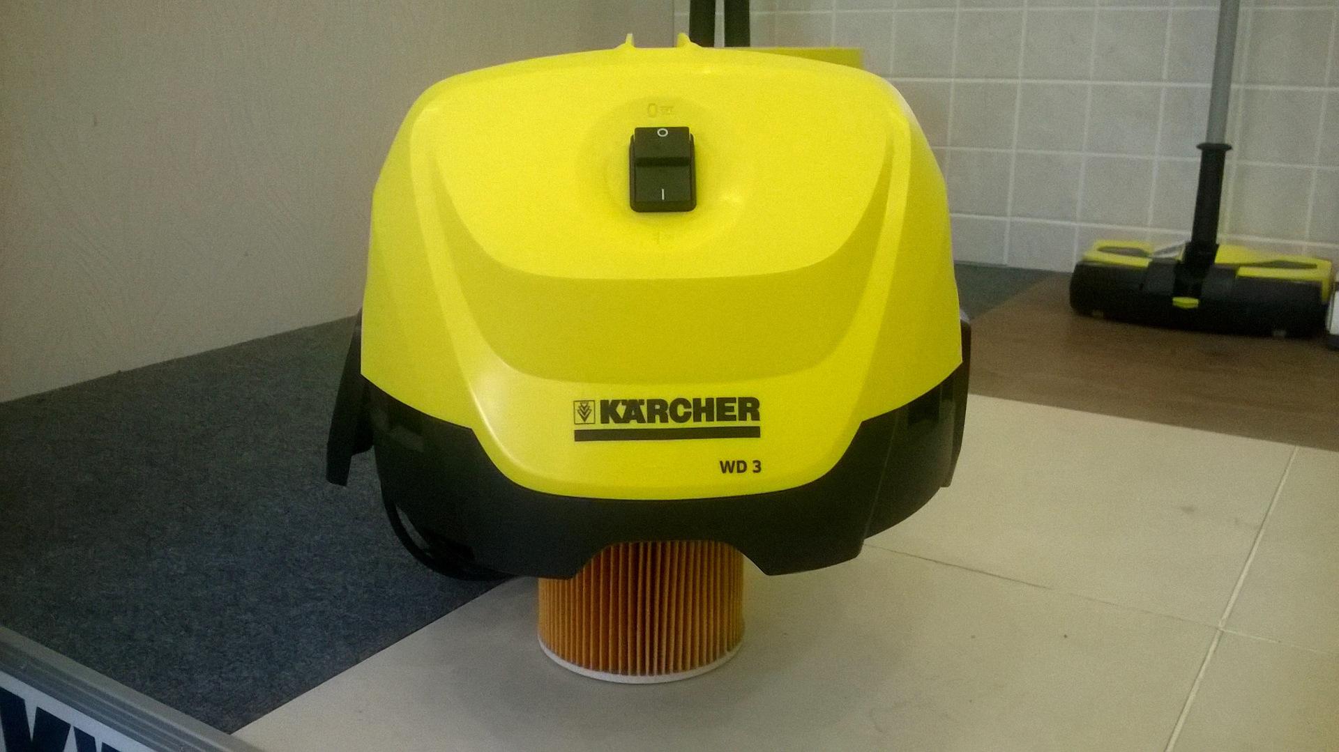 Керхер вд 2. Karcher wd2 Plus циклон. Пылесос Karcher WD 2 Plus. Wd3300 Karcher. Хозяйственный пылесос Karcher WD 2.