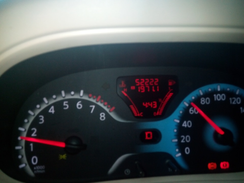 горит АВС и ручник(тормозные колодки) — DRIVE2