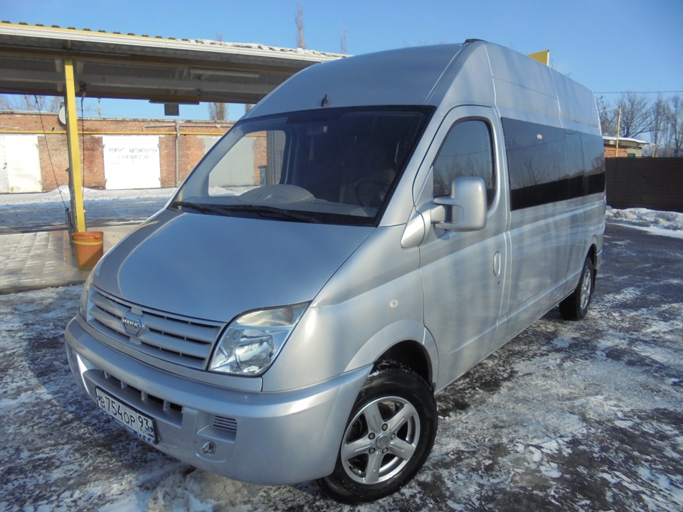 LDV Maxus микроавтобус