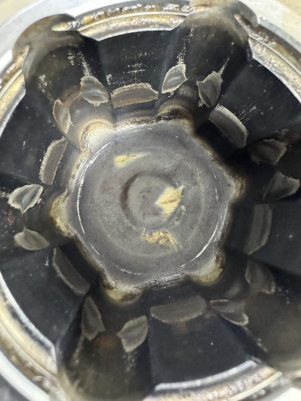 Пробегал 300к, износ такой :) — Hyundai Elantra (3G)