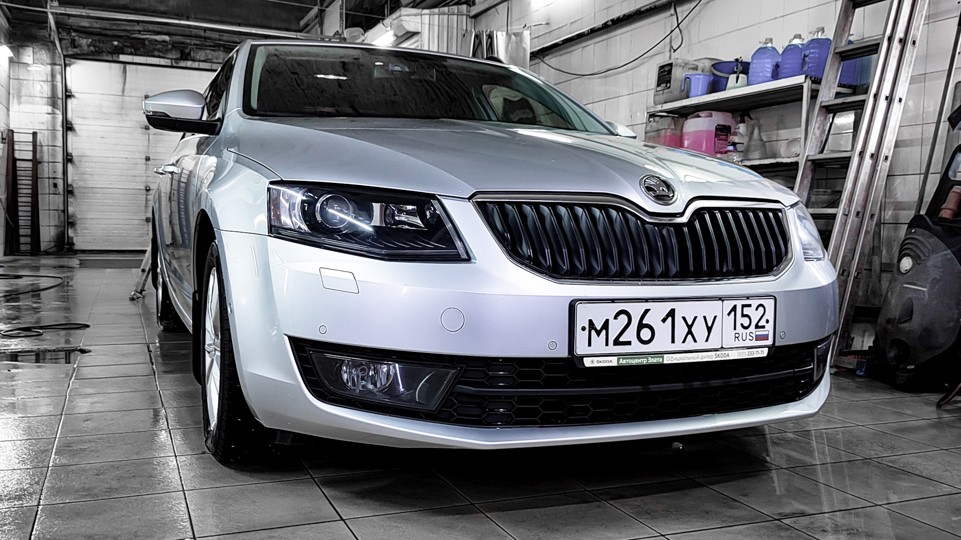 Skoda Octavia A7 Mk3 1.8 бензиновый 2014 | 1.8 TSI Полный жир (нет) на  DRIVE2