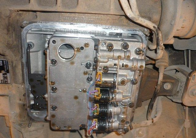Подключить акпп. Соленоид АКПП 4hp18. Разъем соленоидов АКПП Ауди 100 с4. Соленоиды Ауди а6 с5 автомат. Соленоид АКПП Ауди а6 с5.