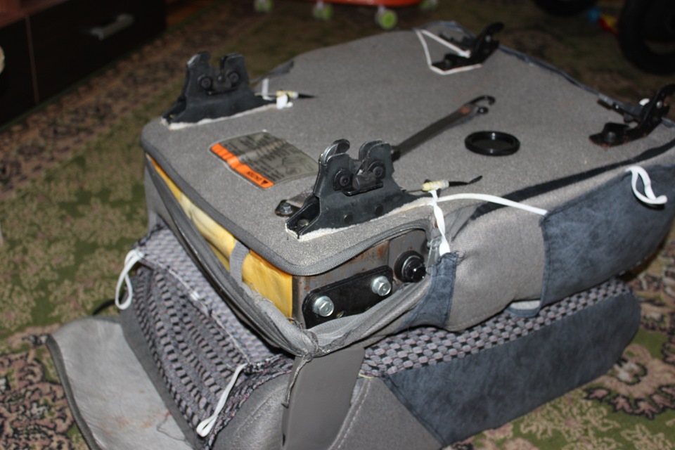 Как располовинить сиденье. — Chevrolet Rezzo, 1,6 л, 2007 года | другое ...