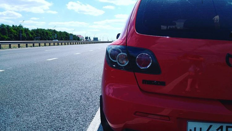 Mazda 3 Red line®️