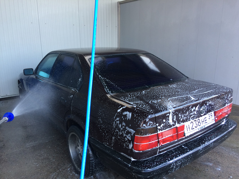 Купание бимки — BMW 5 series (E34), 2 л, 1992 года | просто так | DRIVE2