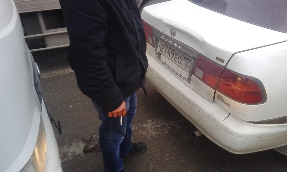 нежданчик — Nissan Sunny (B14), 1,5 л, 1997 года | ДТП | DRIVE2