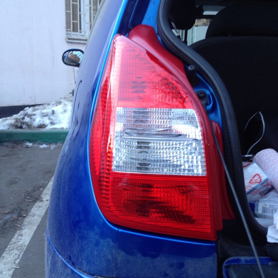 Поменял фонарь — Citroen C2, 1,4 л, 2007 года | кузовной ремонт | DRIVE2