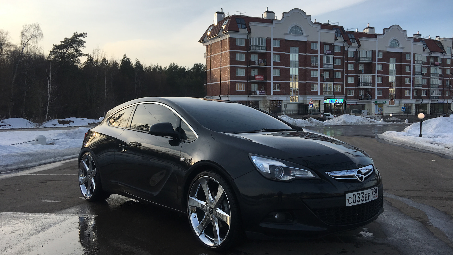 Опель drive2. Opel Astra GTC бункер. Opel Astra GTC черный. Opel Astra j GTC черный.