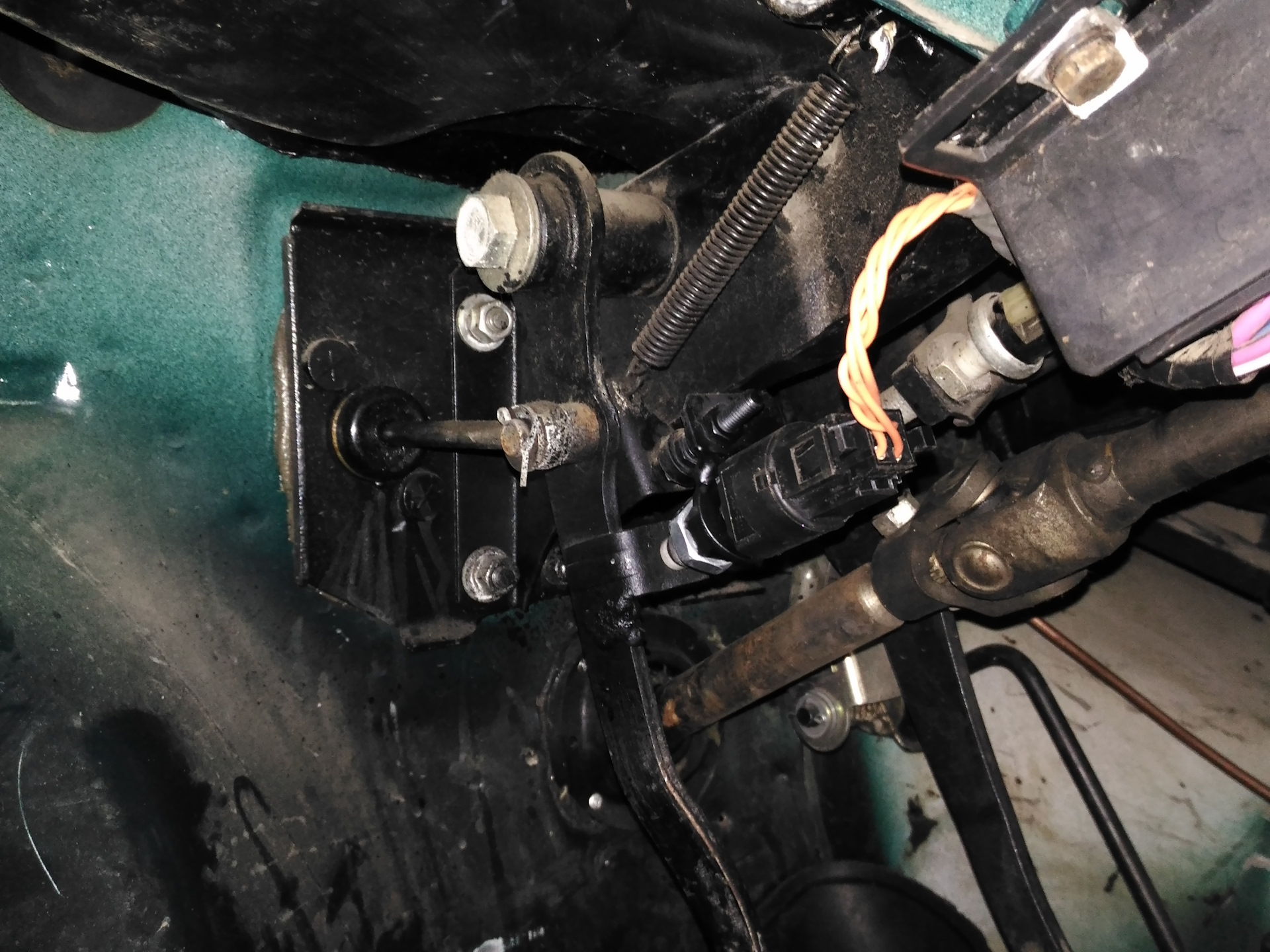 Shift Assist (переключение без сброса газа) на Январь 7.2 — Lada 21074 ...