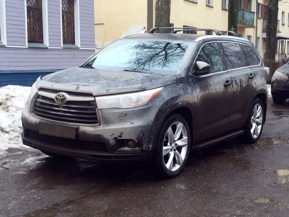 Toyota Highlander xu50