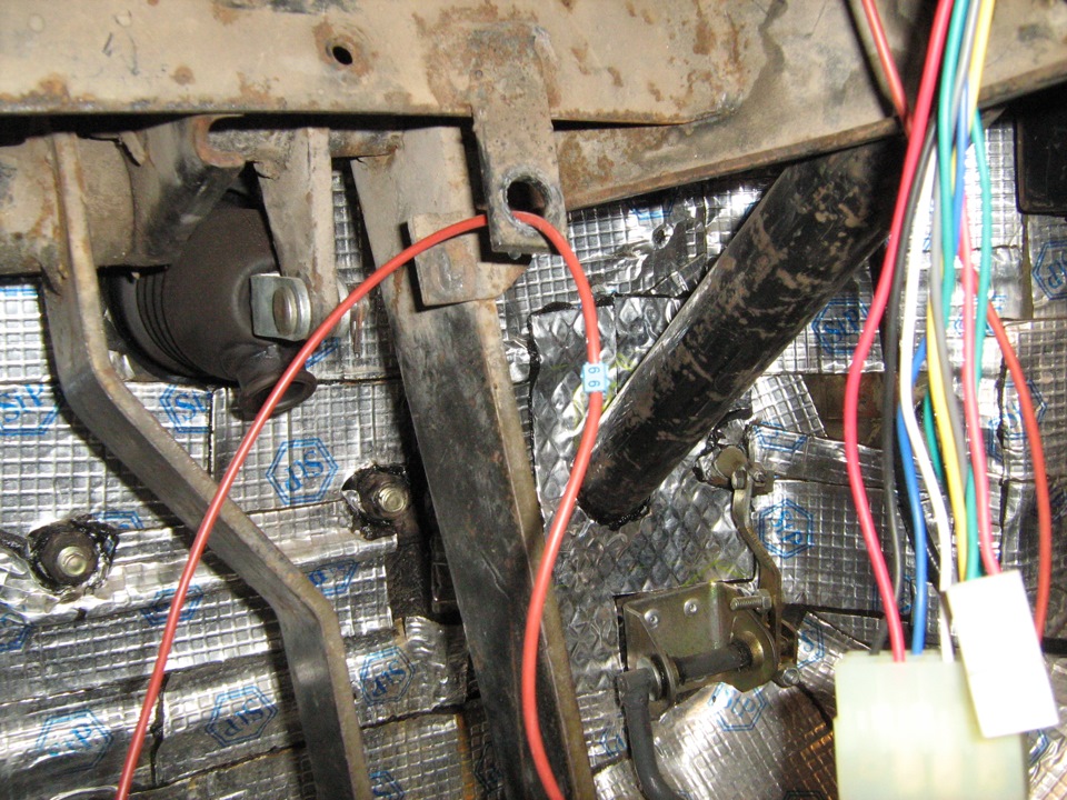 Как подключить датчик температуры уаз 469