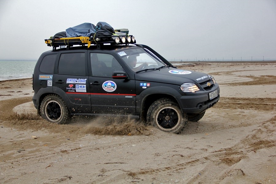 chevrolet niva внедорожный