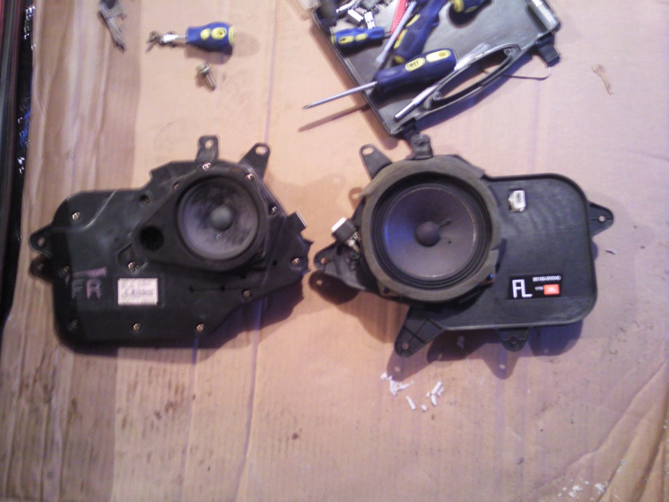 Что лучше пионер или jbl