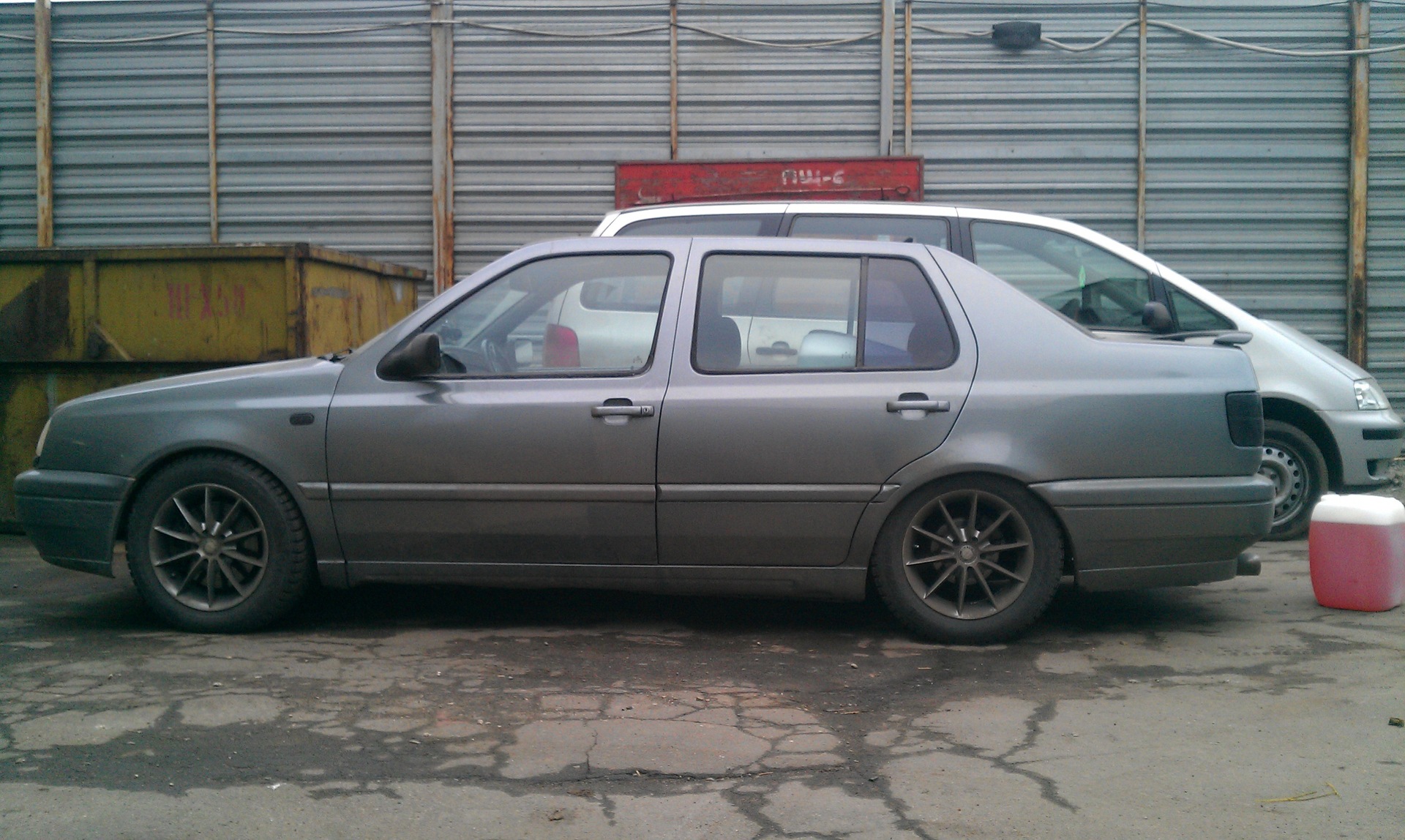 VW Vento vr6 2 8