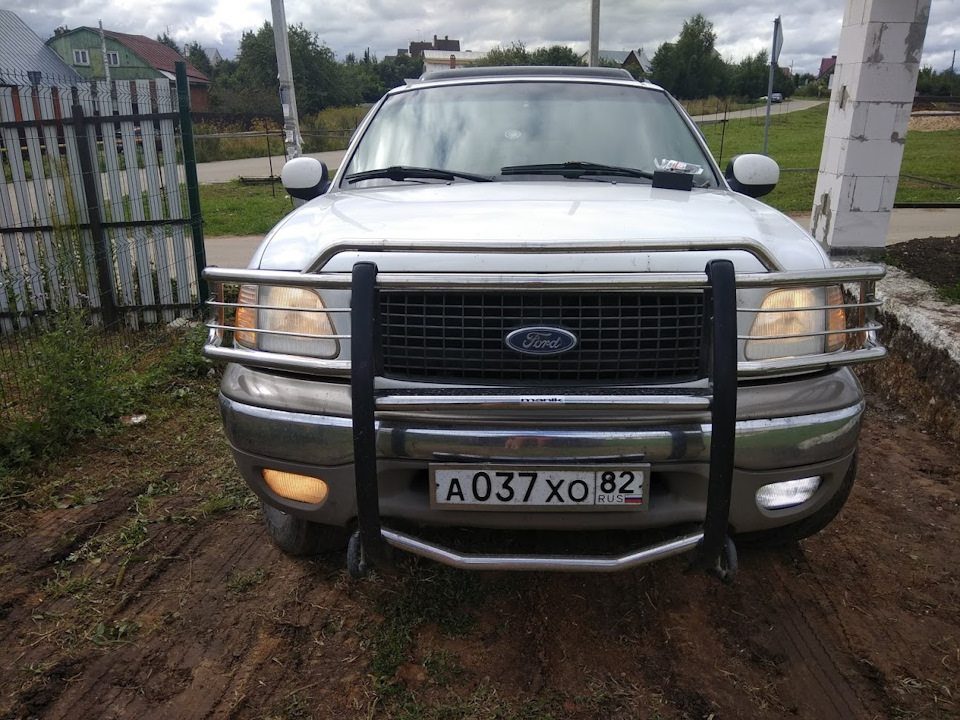 Фото в бортжурнале Ford Expedition (1G)