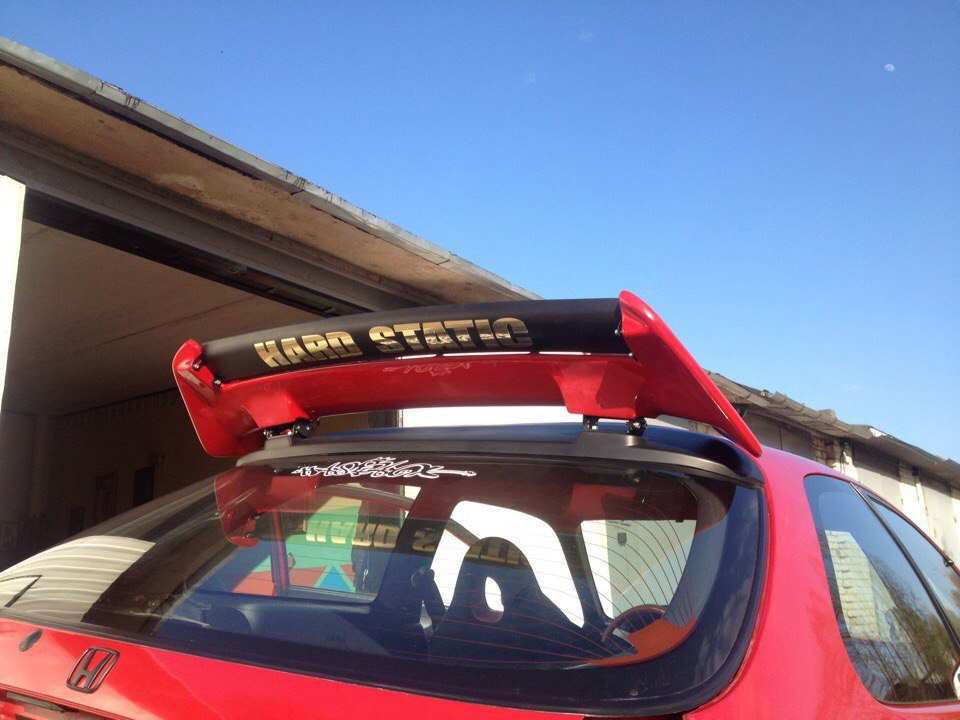 Спойлер mugen civic 4d. Спойлер последнего. Geely coolray 2022. Спойлер на крышу ваз 2112. Новый спойлер на 12.