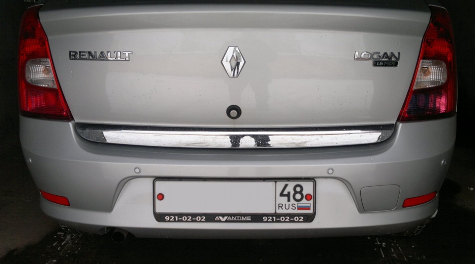 Парктроник логан 1. Парктроник логан 2 штатный. Передние парктроники на рено логан 1. Парктроники на рено логан 2. Парктроники на логан 1.
