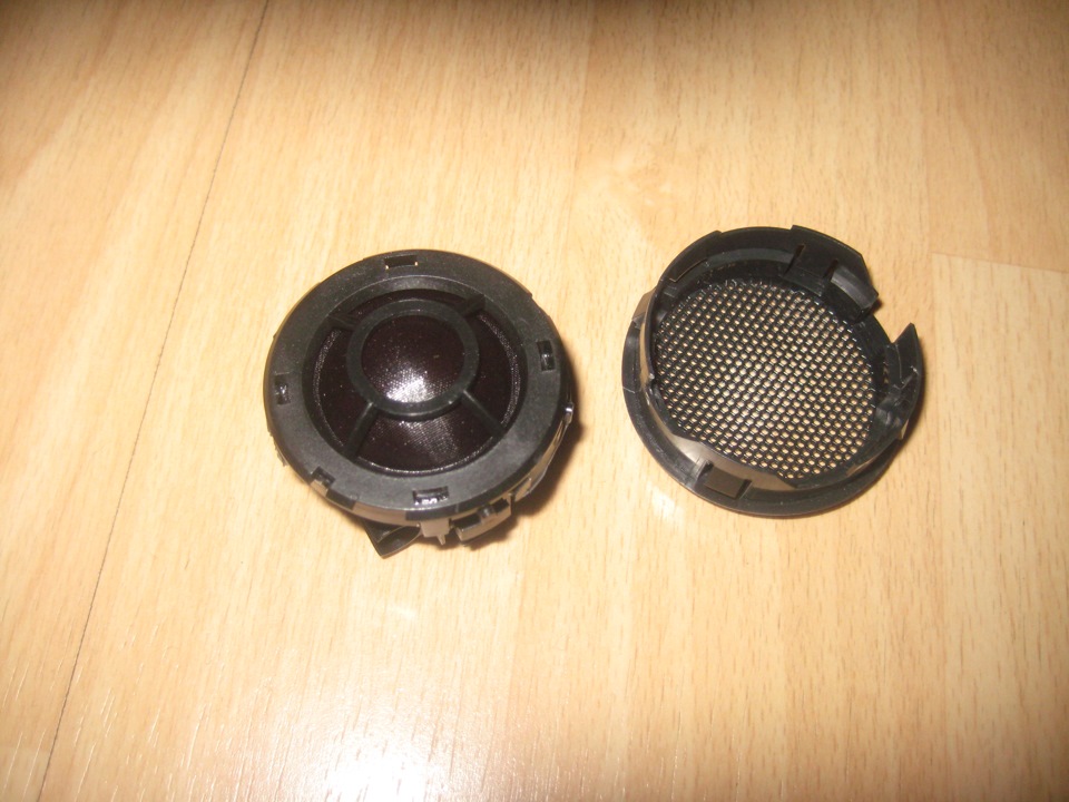 Omni Audio sa 12 3 пищалки