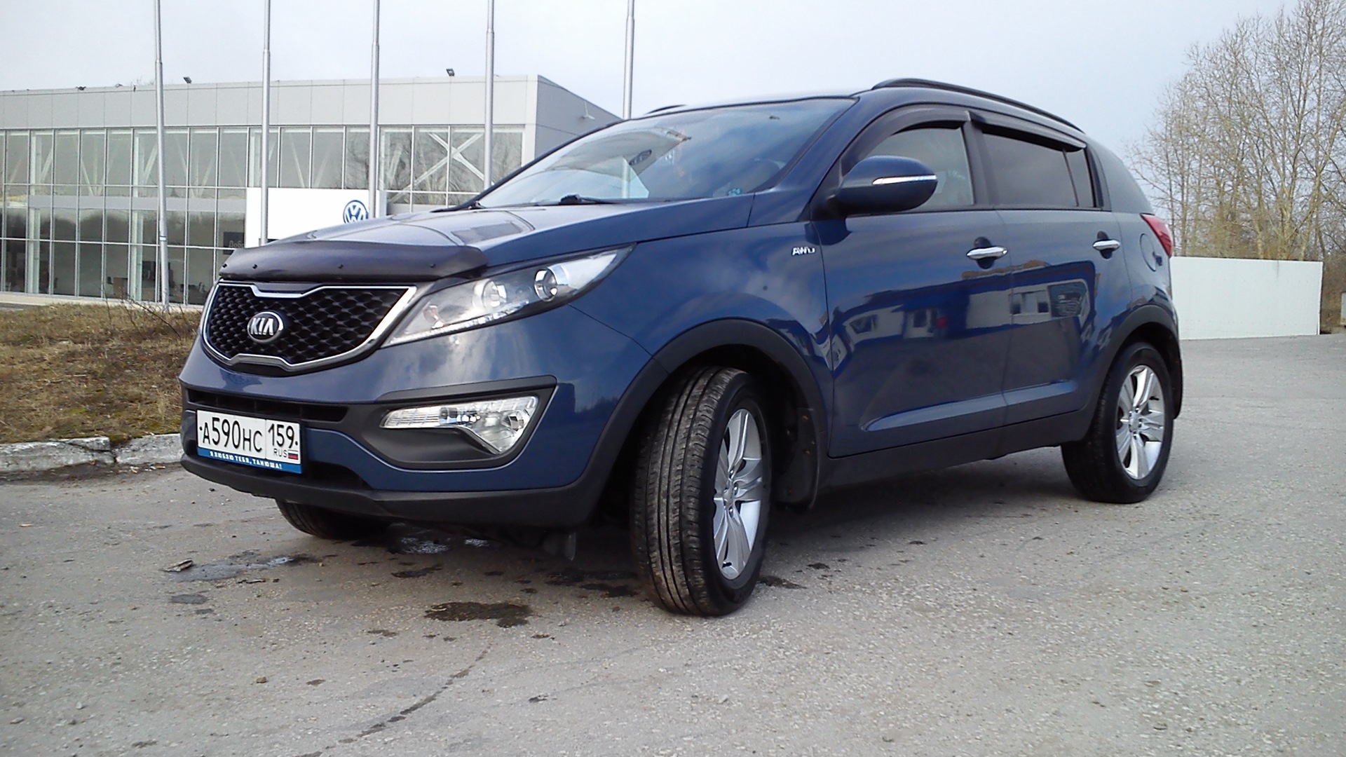 Kia Sportage 2011 синий