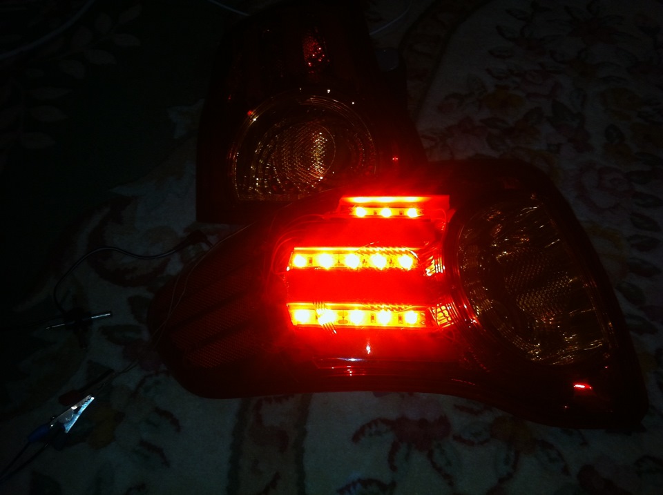 доработка стоп сигнала на фаре — Toyota Corolla (130), 1,8 л, 2008 года ...