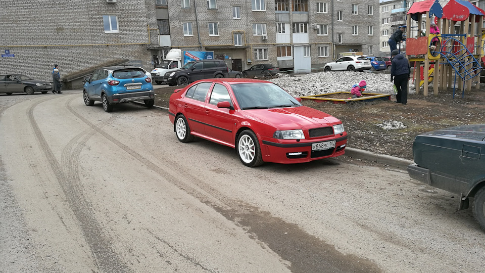 Skoda Octavia 1.8Т (AUM)