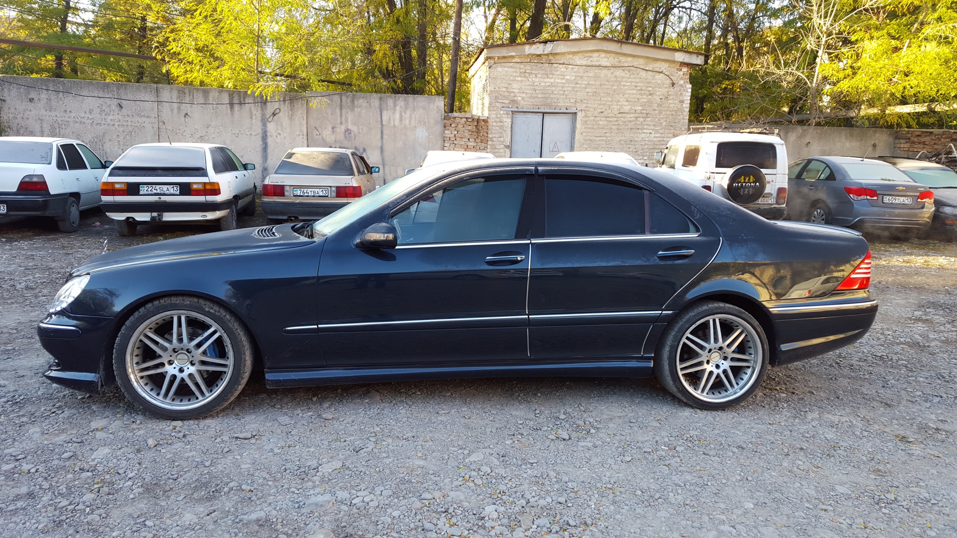 Mercedes-Benz S-Class (W220) 3.7 бензиновый 2005 | Изумрудно-черный на  DRIVE2