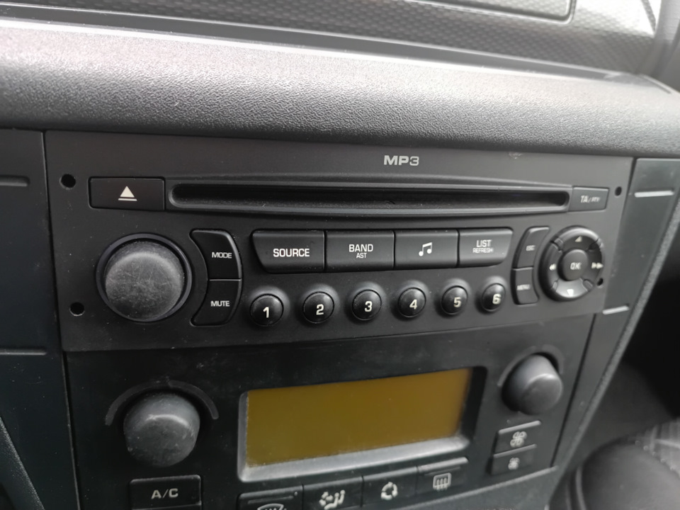 Поменял магнитолу — Citroen C4 (1G), 1,6 л, 2006 года | автозвук | DRIVE2