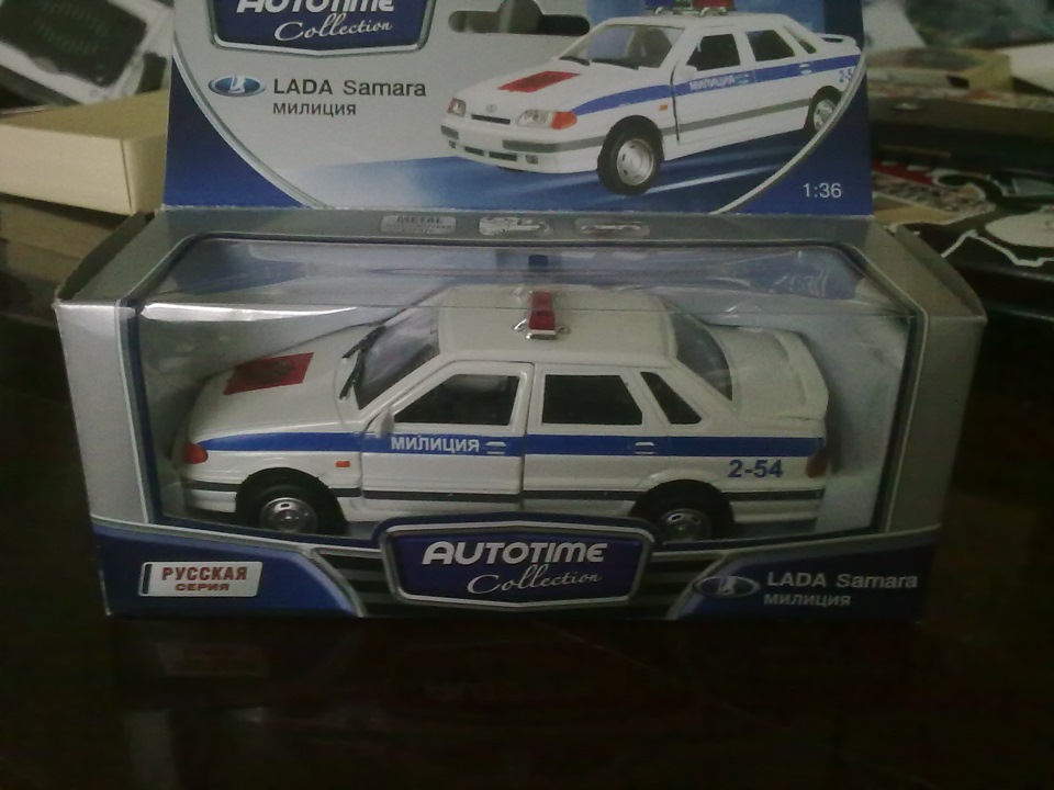 Купить игрушку 2115. ВАЗ 2115 модель полиция. ВАЗ 2115 моделька милиция. ВАЗ 2115 моделька полиция. Масштабная модель ВАЗ 2115 полиция.