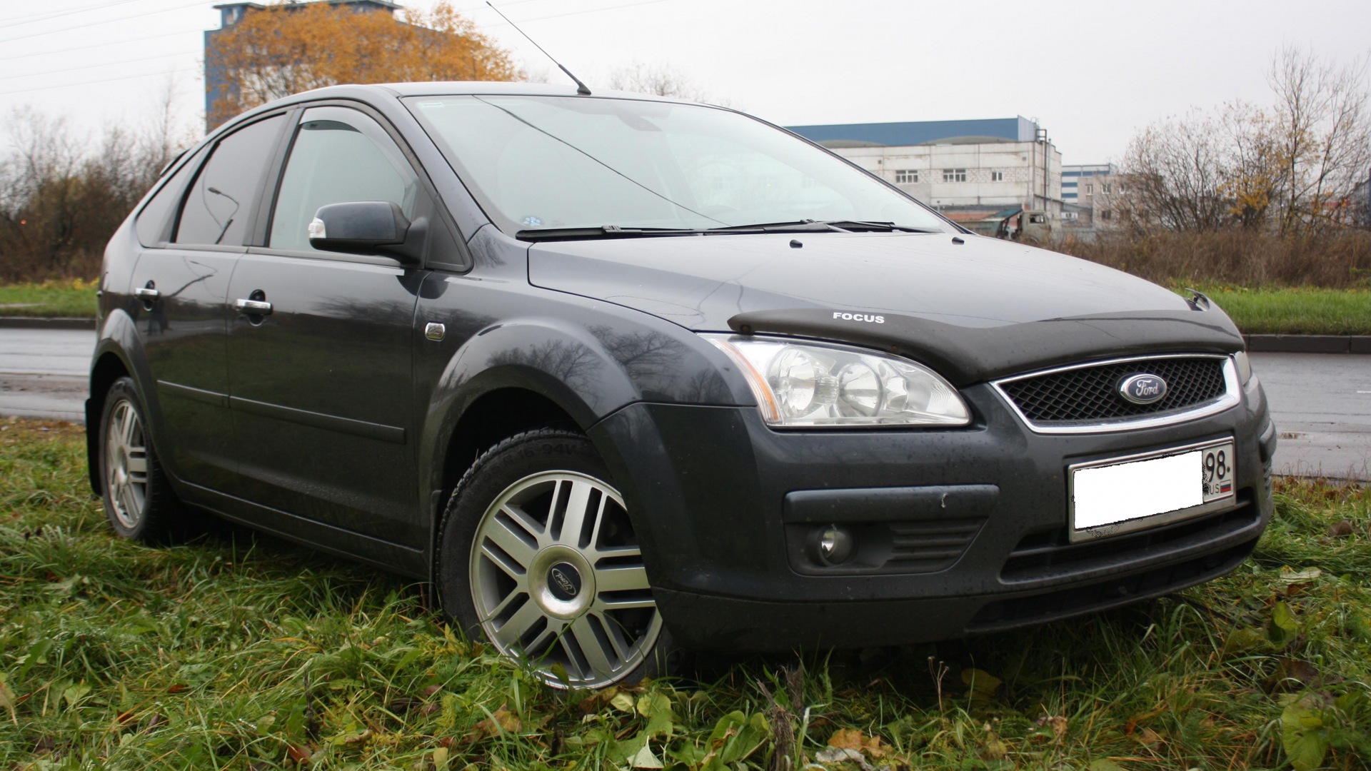 Sea grey ford