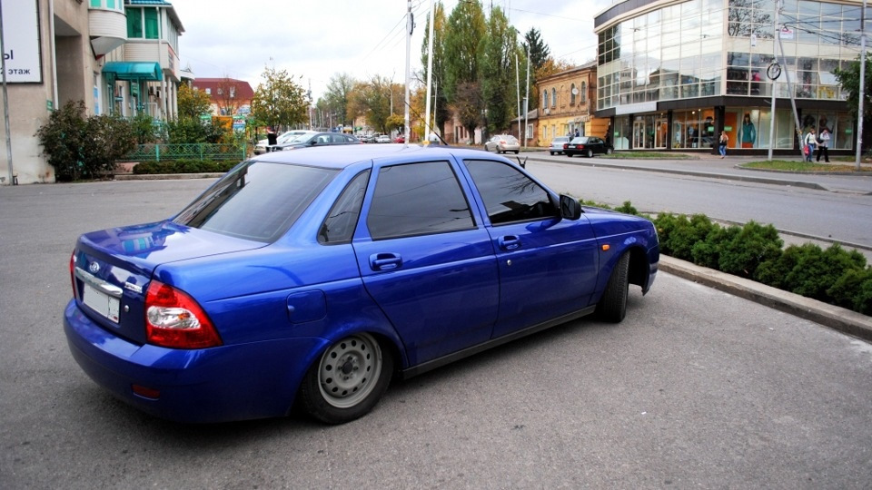 Приора мускари седан