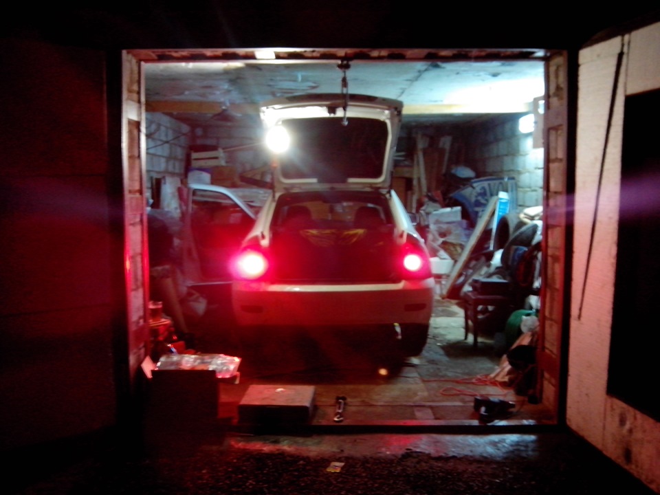 ☺Лампы заднего хода☺ — Lada Приора хэтчбек, 1,6 л, 2012 года ...
