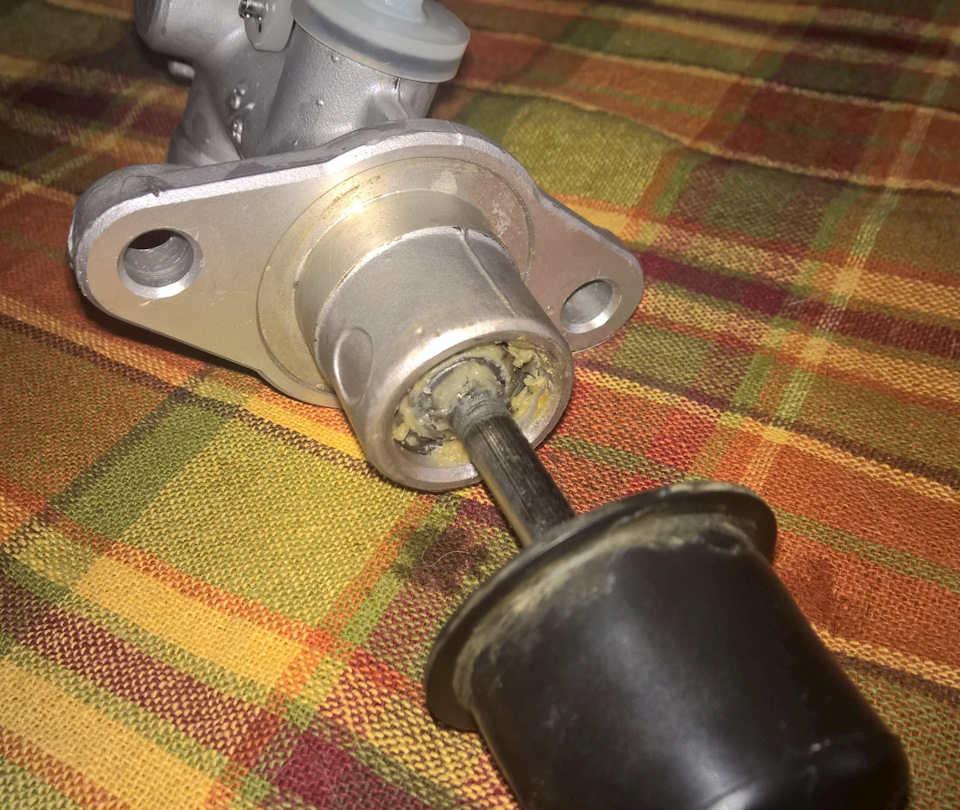 Фото в бортжурнале Subaru Legacy (BL/BP)