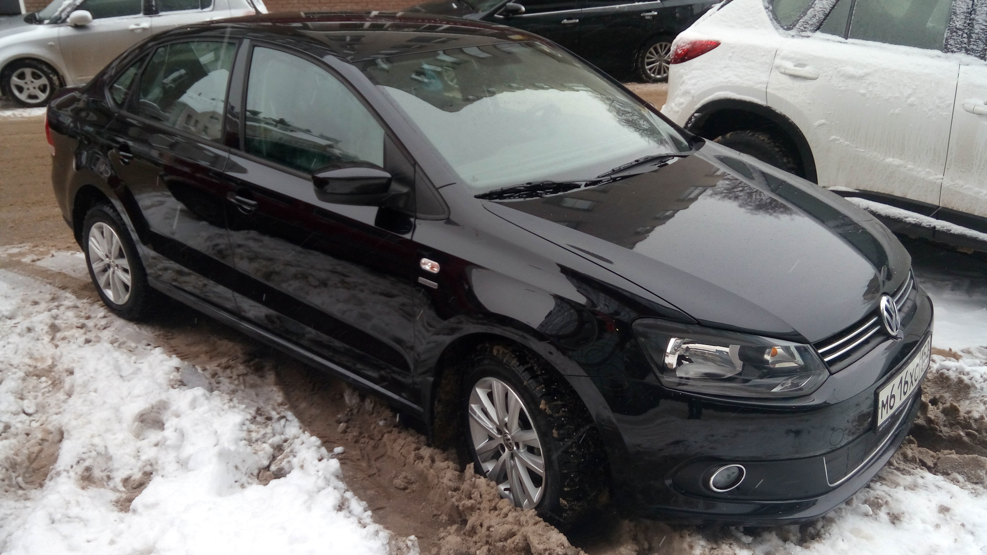 Volkswagen Polo sedan Black Edition