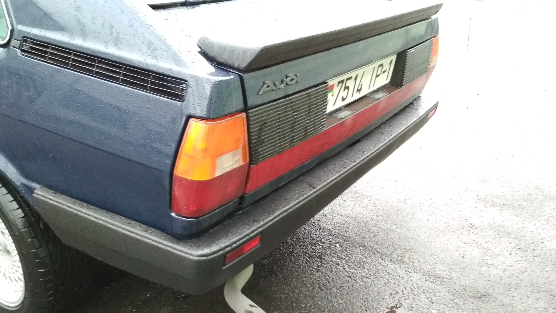 Задний бампер audi coupe