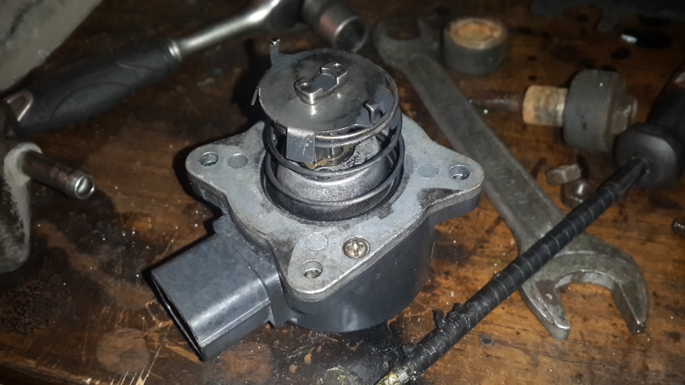 Вроде как отключил заглушил егр YD25 - Nissan Presage (1G), 2,5 л, 1999 года тюн