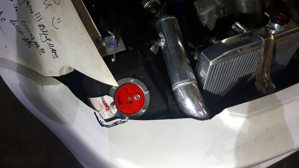 Фото в бортжурнале Honda Civic Hatchback (5G)