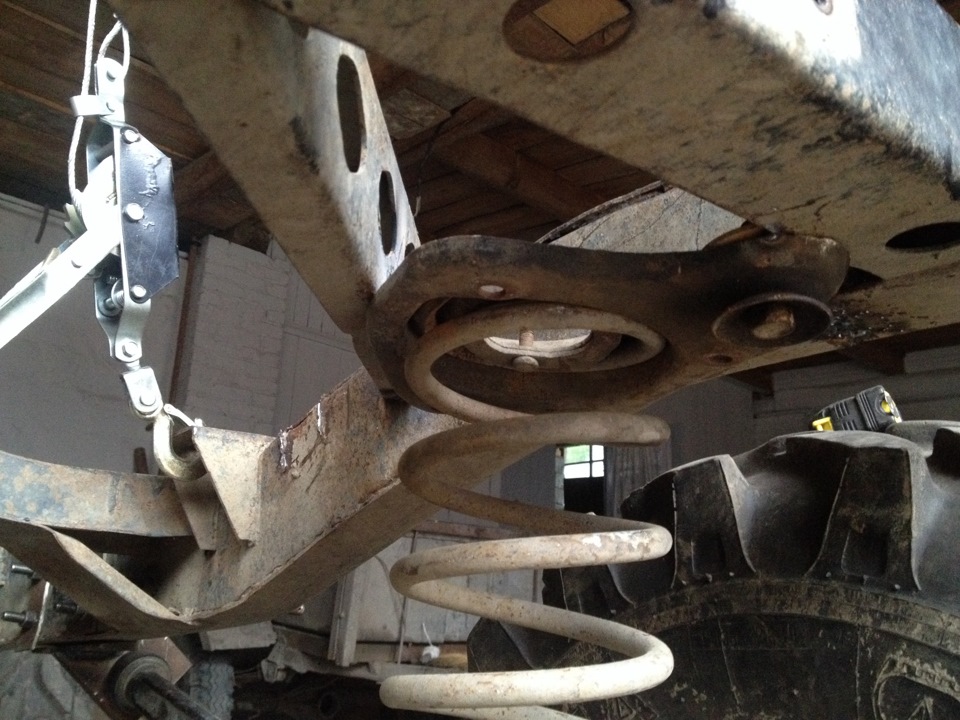 Ховер 3 задняя подвеска. Пружины задней подвески t18. Передняя пружинная подвеска на уаз 469. Стойка стабилизатора ховер н3. Подвеска без пружины.