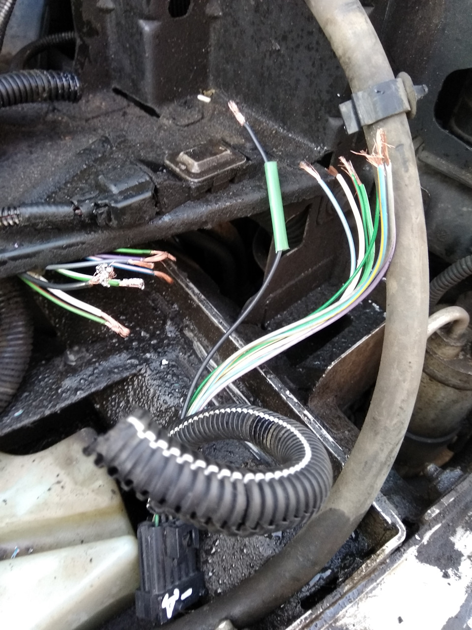 Вопросы к знатокам: Восстановление проводки фар — Volvo XC90 (1G), 2,3 ...